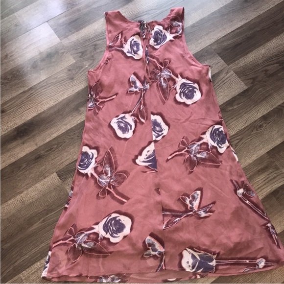 🆕 Wild Fable Floral Sleeveless Sheer Lined Mini Dress Mauve Blue Var Sizes | NWT - Picture 3 of 6